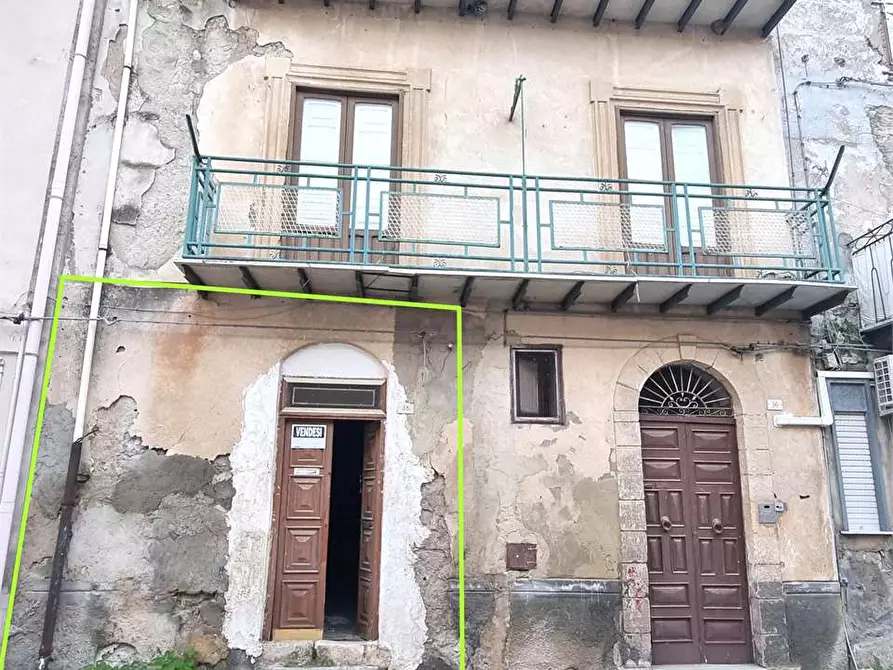 Immagine 3 di Magazzino in affitto  a Campofranco