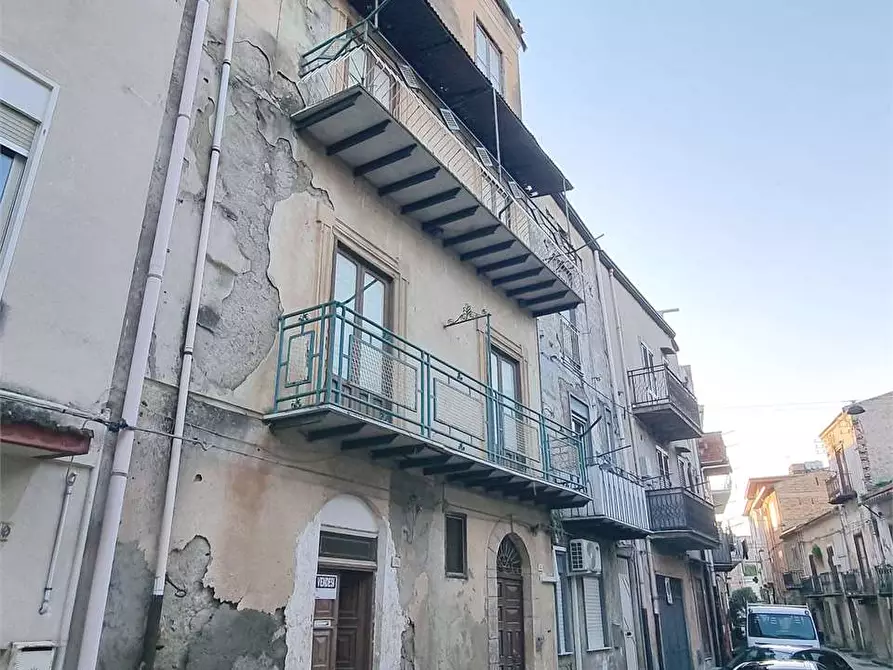 Immagine 4 di Magazzino in affitto  a Campofranco