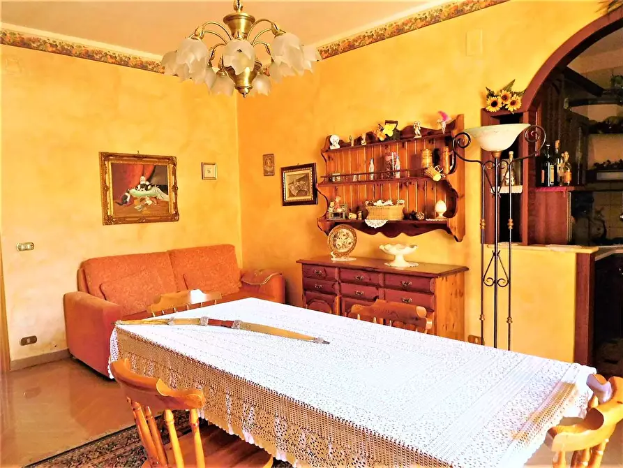 Immagine 22 di Quadrilocale in vendita  in VIA EMPEDOCLE a Favara