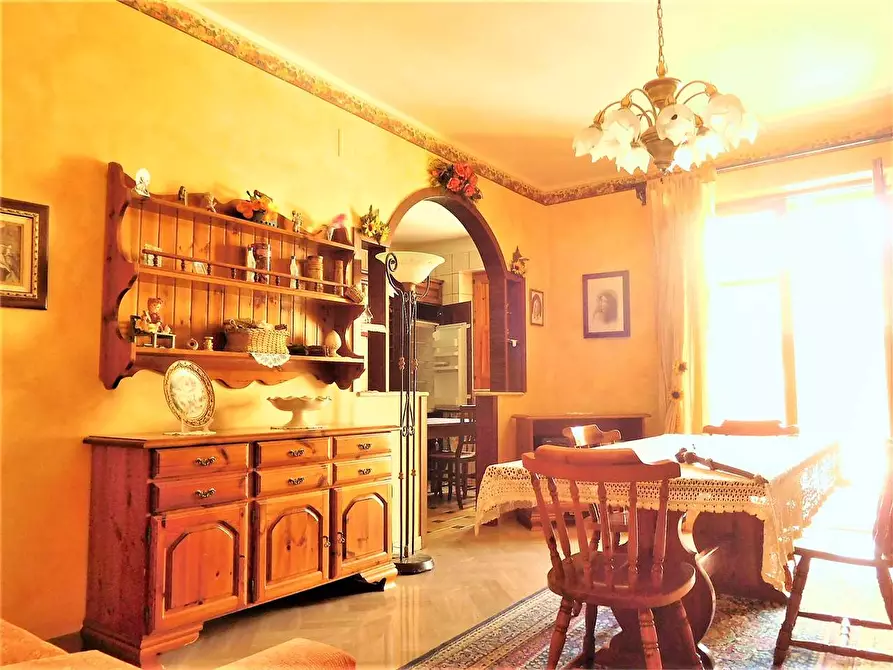 Immagine 27 di Quadrilocale in vendita  in VIA EMPEDOCLE a Favara