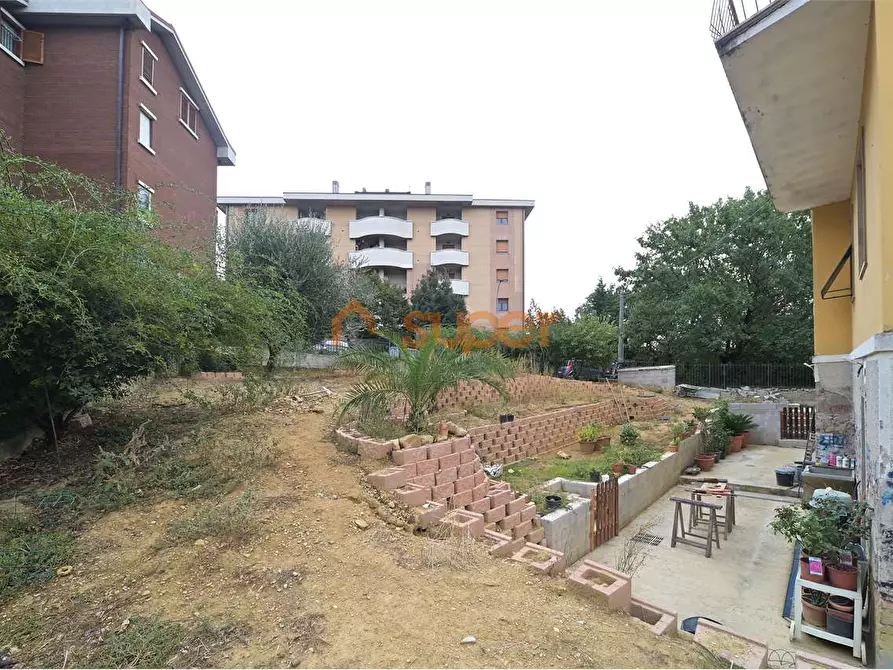 Immagine 13 di Bilocale in vendita  in Via Francesco Petrarca a Perugia