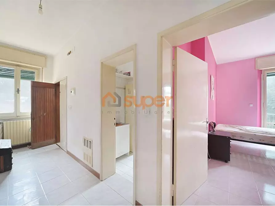 Immagine 3 di Trilocale in vendita  in Via Francesco Petrarca a Perugia