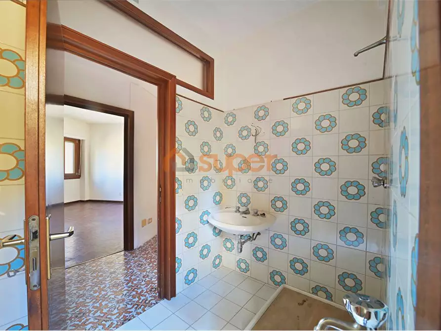 Immagine 16 di Quadrilocale in vendita  in Via Luigi Settembrini a Corciano