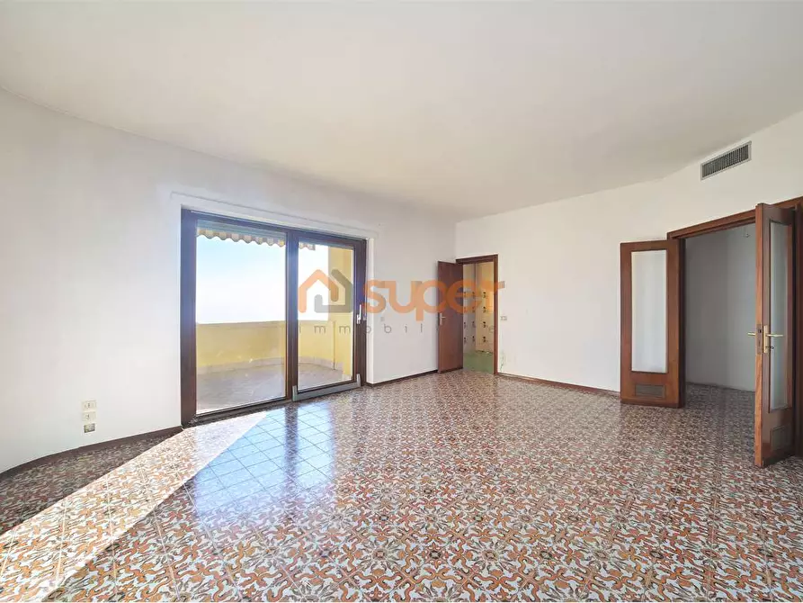 Immagine 5 di Quadrilocale in vendita  in Via Luigi Settembrini a Corciano