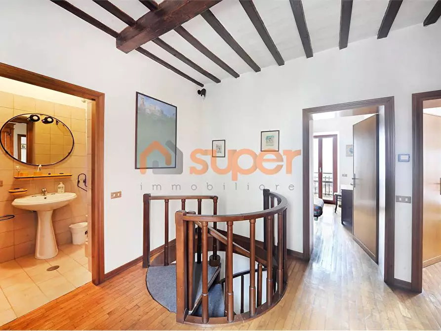 Immagine 9 di Quadrilocale in vendita  in Via Agilla  a Magione