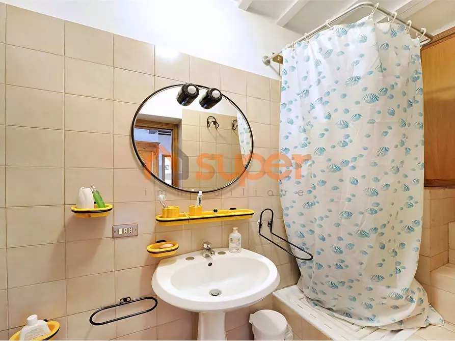 Immagine 15 di Quadrilocale in vendita  in Via Agilla  a Magione