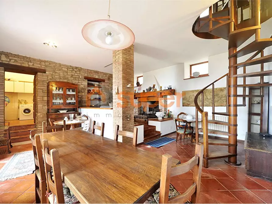 Immagine 16 di Quadrilocale in vendita  in Via Agilla  a Magione