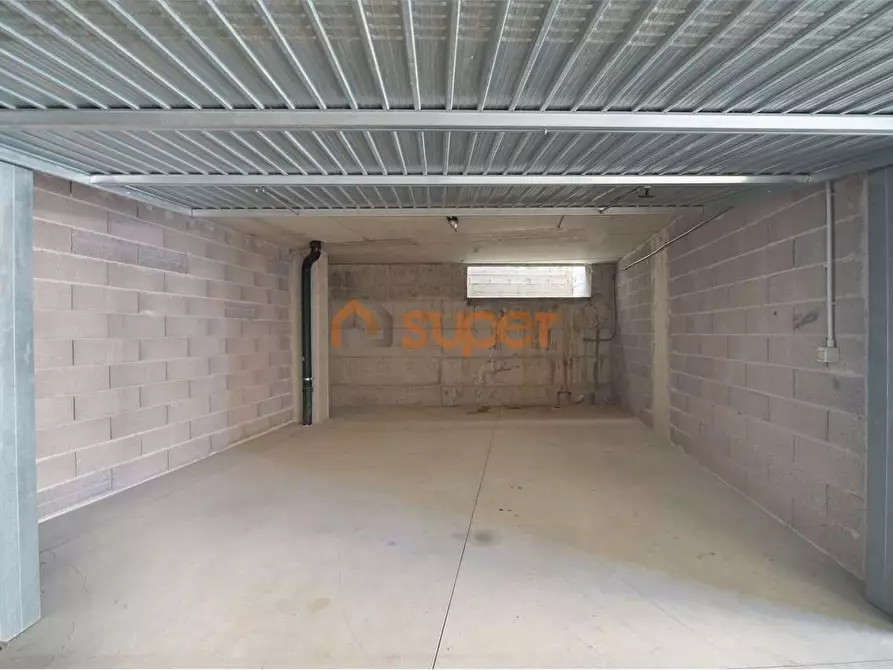 Immagine 19 di Trilocale in vendita  in Via Raffaele Sanzio a Corciano