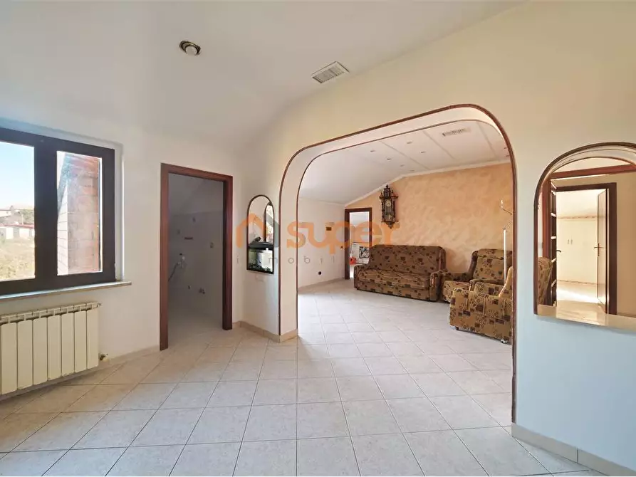 Immagine 3 di Trilocale in vendita  in Via Papa Giovanni XXIII a Piegaro