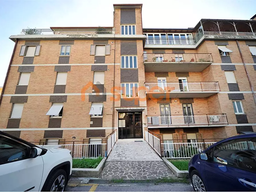 Immagine 13 di Trilocale in vendita  in Via Raniero Gigliarelli a Perugia