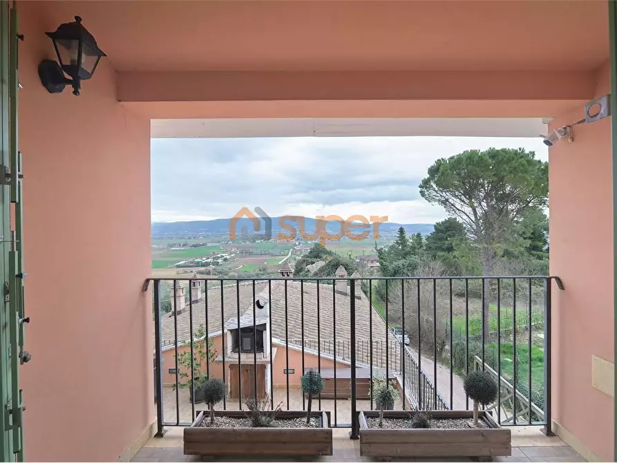 Immagine 12 di Trilocale in vendita  in Via Todi a Perugia