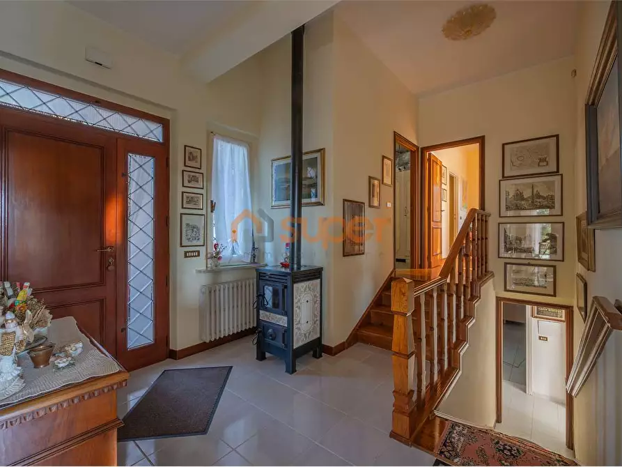 Immagine 18 di Villa in vendita  in Via le Garognole a Perugia