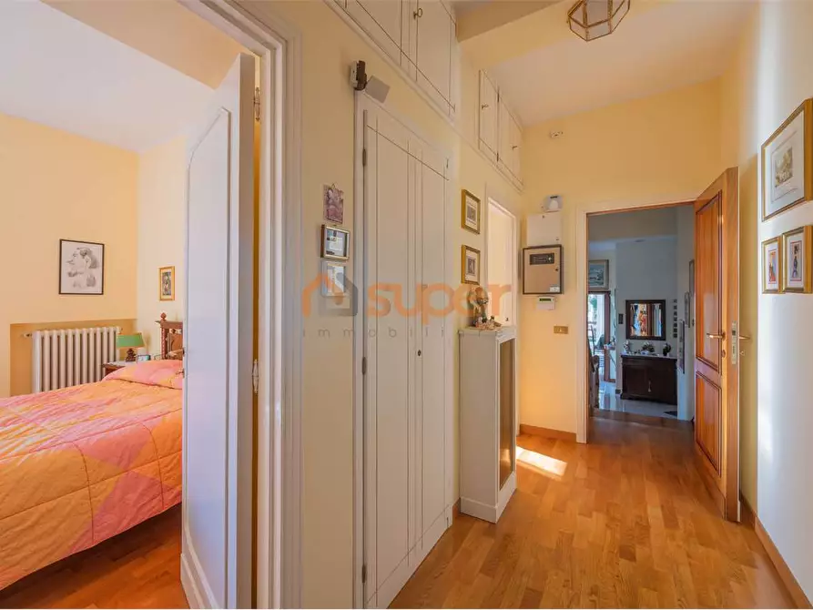 Immagine 26 di Villa in vendita  in Via le Garognole a Perugia