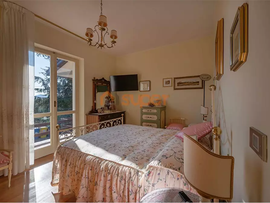 Immagine 27 di Villa in vendita  in Via le Garognole a Perugia