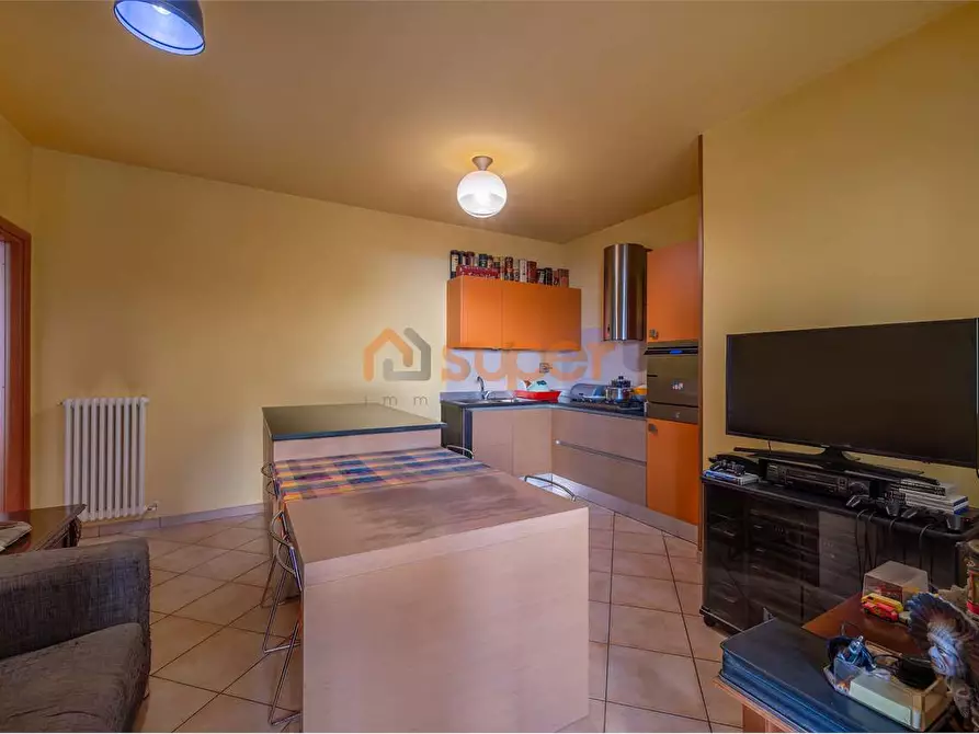 Immagine 2 di Appartamento in vendita  in Via Bocca Trabaria a Fano