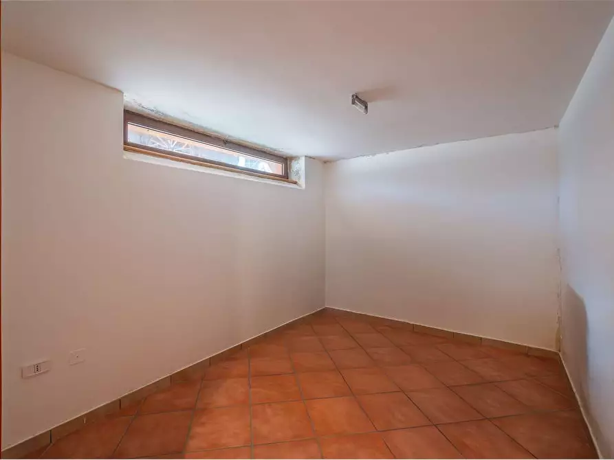 Immagine 14 di Appartamento in vendita  in Via Bocca Trabaria a Fano