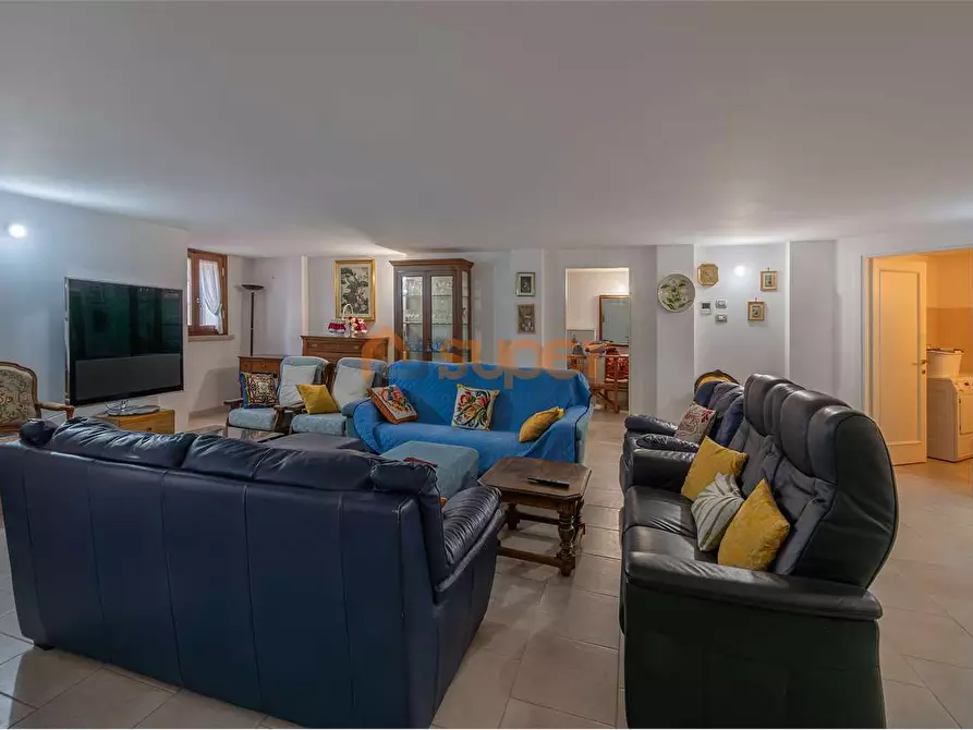 Immagine 33 di Casa indipendente in vendita  in Via dei Tigli a Castiglione Del Lago