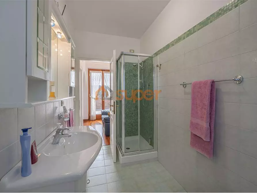 Immagine 24 di Casa indipendente in vendita  in Via dei Tigli a Castiglione Del Lago