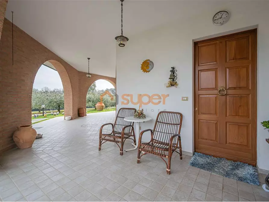 Immagine 8 di Casa indipendente in vendita  in Via dei Tigli a Castiglione Del Lago