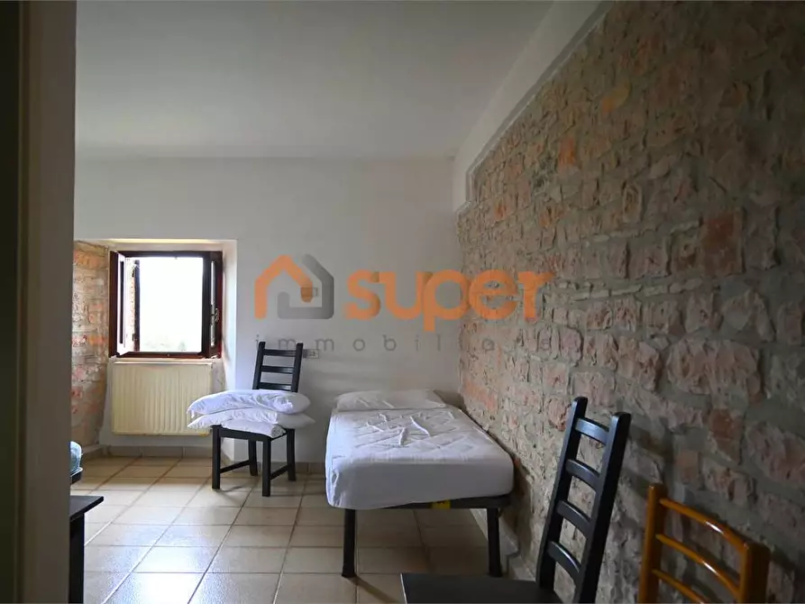 Immagine 32 di Stabile in vendita  in Località Colle  a Nocera Umbra