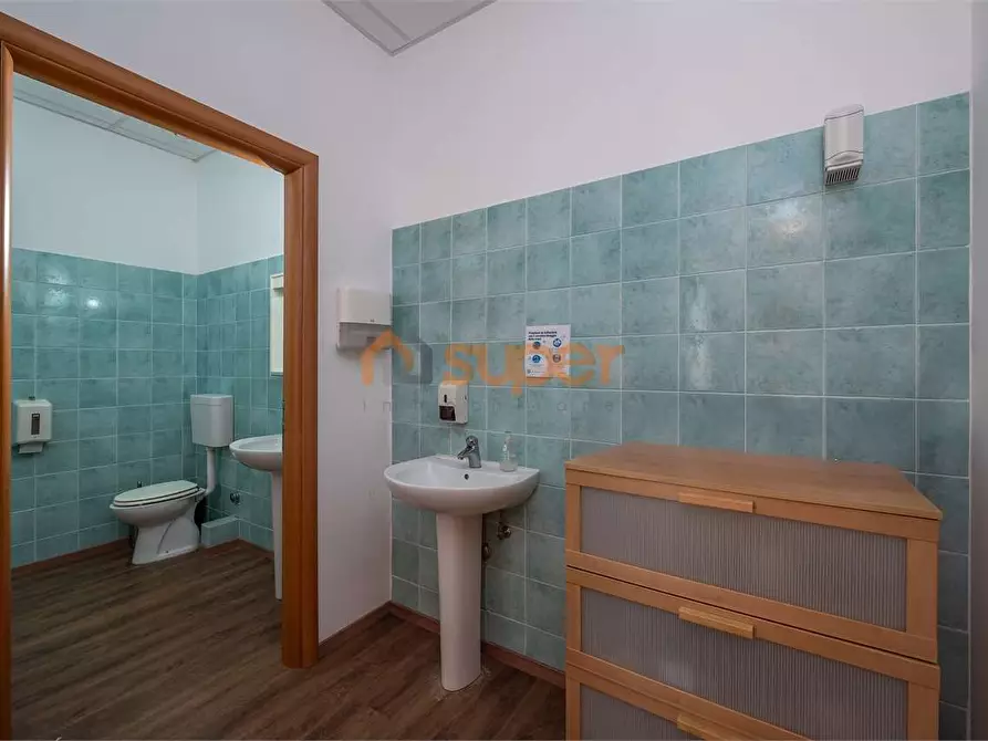 Immagine 9 di Capannone industriale in vendita  in Via delle fascine a Perugia