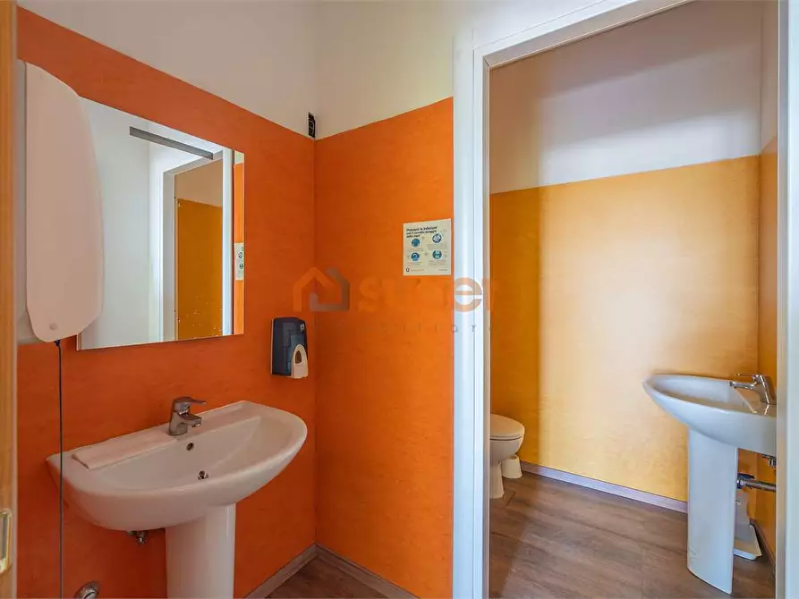 Immagine 21 di Capannone industriale in vendita  in Via delle fascine a Perugia