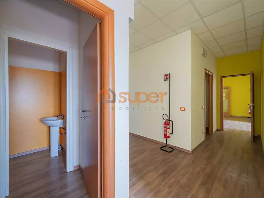 Immagine 20 di Capannone industriale in vendita  in Via delle fascine a Perugia