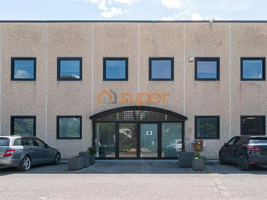 Immagine 22 di Capannone industriale in vendita  in Via delle fascine a Perugia