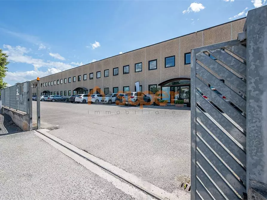 Immagine 25 di Capannone industriale in vendita  in Via delle fascine a Perugia