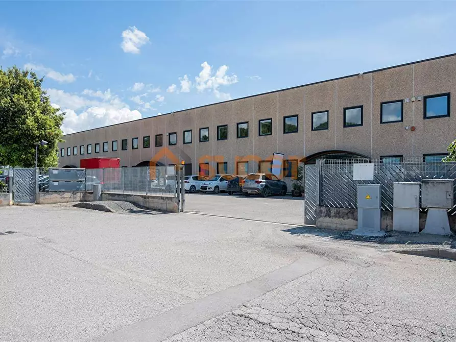 Immagine 26 di Capannone industriale in vendita  in Via delle fascine a Perugia