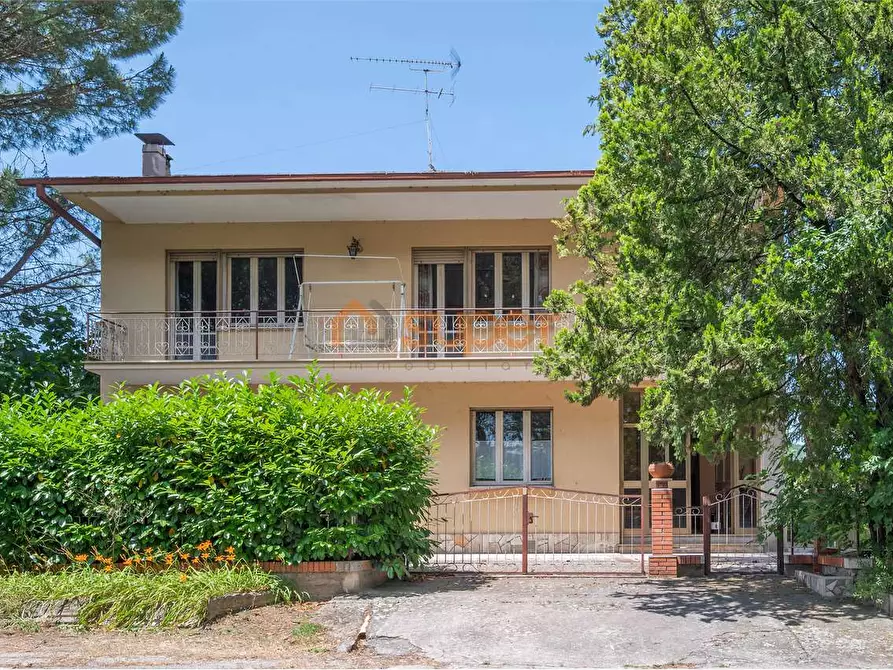 casa indipendente in vendita a Magione