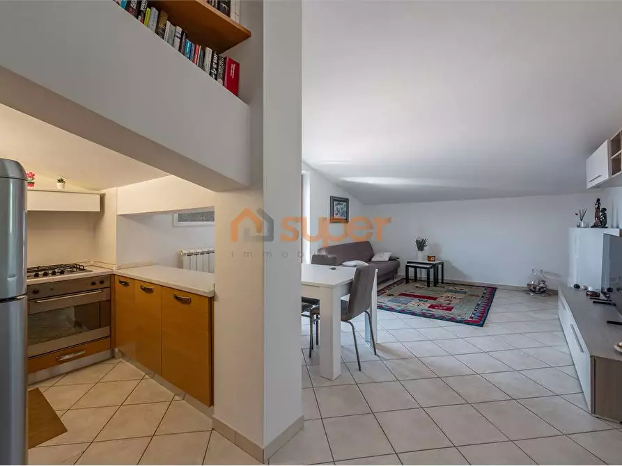 Immagine 10 di Bilocale in vendita  in Via P. Ceccarelli 26 a Perugia