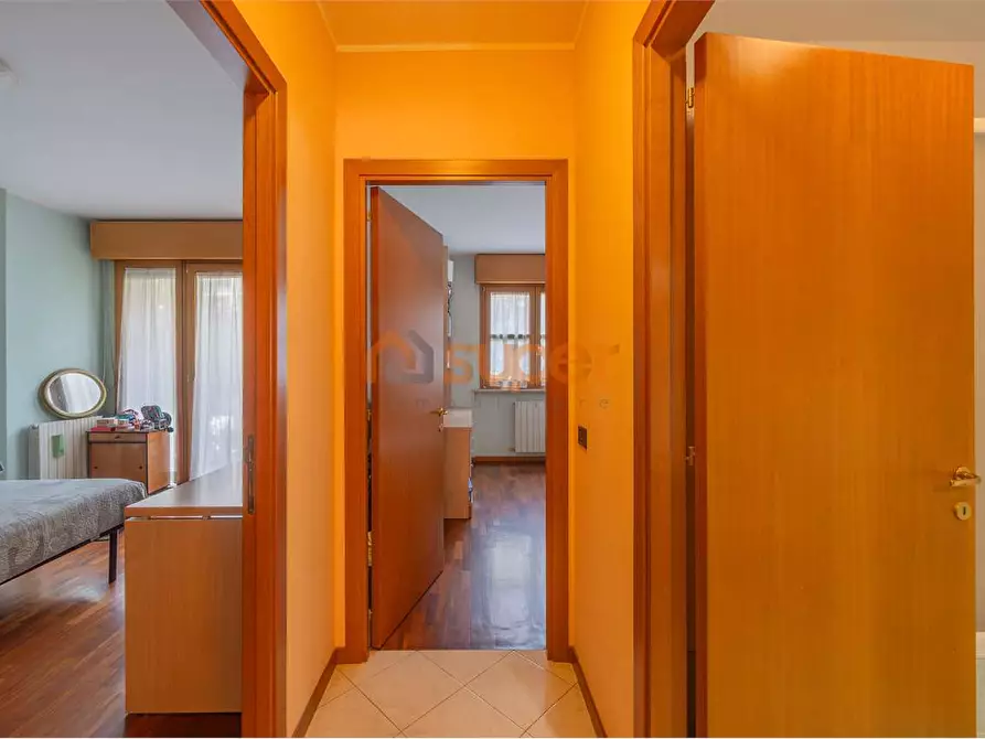 Immagine 9 di Quadrilocale in vendita  in Via del Macello a Perugia