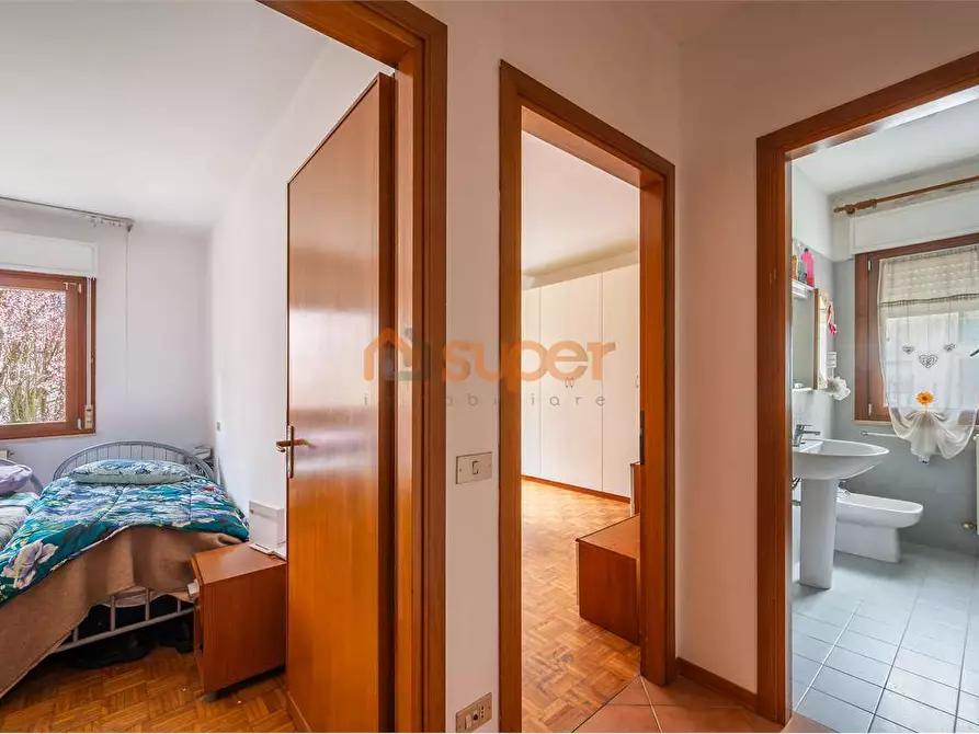 Immagine 10 di Quadrilocale in affitto  in via chiusi a Perugia