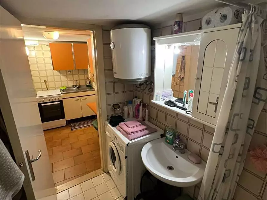 Immagine 11 di Monolocale in affitto  in Via Del Roscetto a Perugia