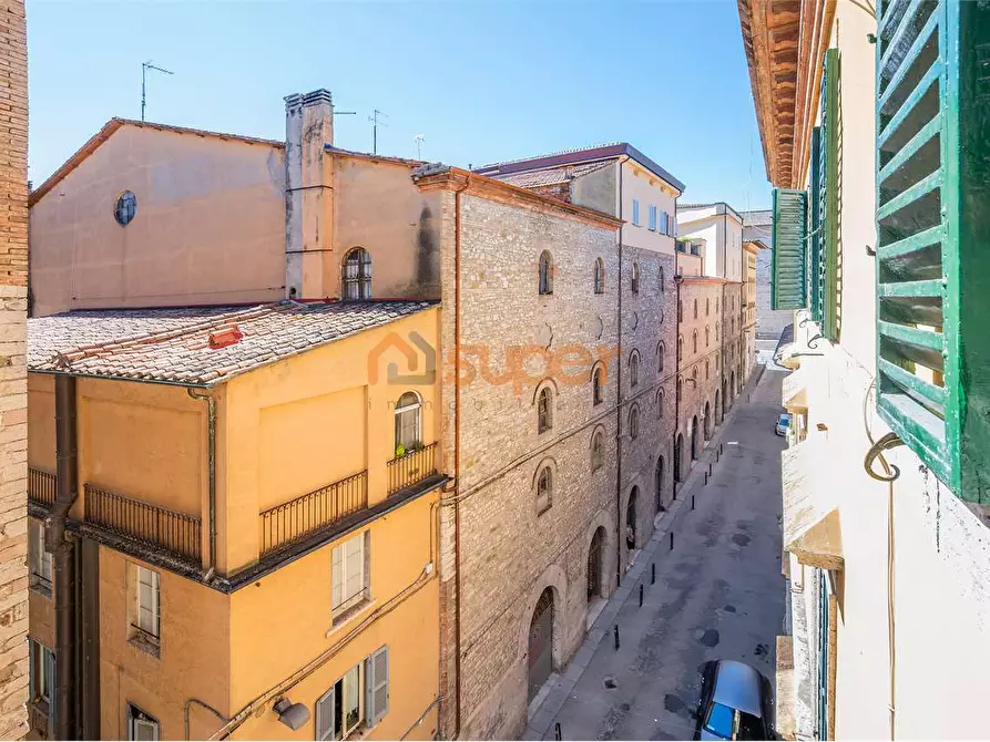 Immagine 15 di Quadrilocale in vendita  a Perugia
