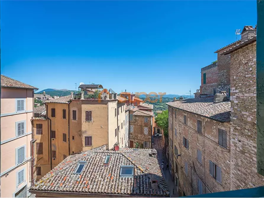 Immagine 11 di Quadrilocale in vendita  a Perugia