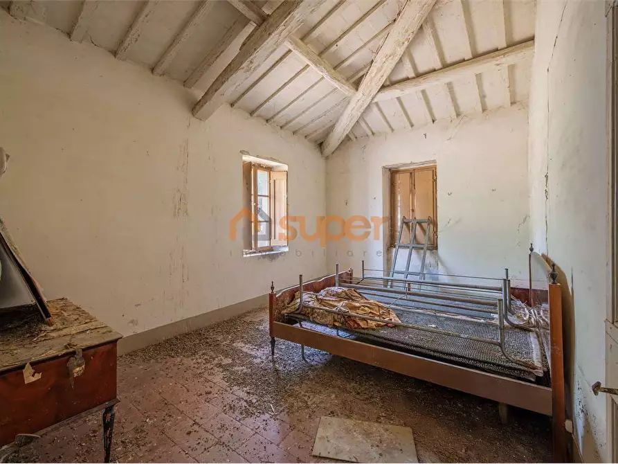 Immagine 10 di Rustico / casale in vendita  in Strada Capriano di Montefreddo a Perugia