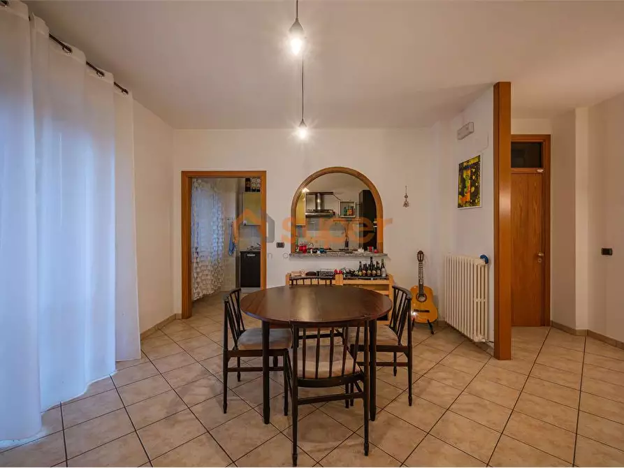 Immagine 3 di Quadrilocale in vendita  in Via Assisi a Torgiano