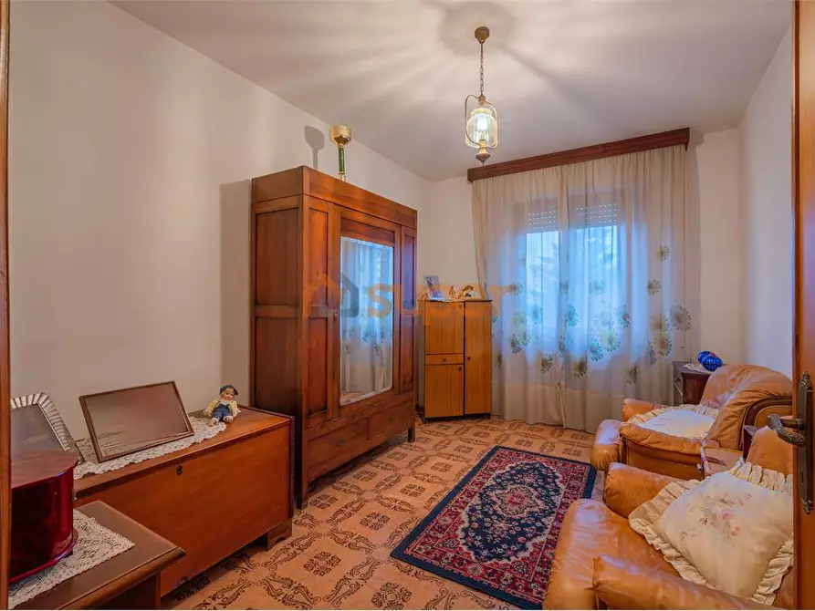 Immagine 22 di Quadrilocale in vendita  in Via Assisi a Torgiano