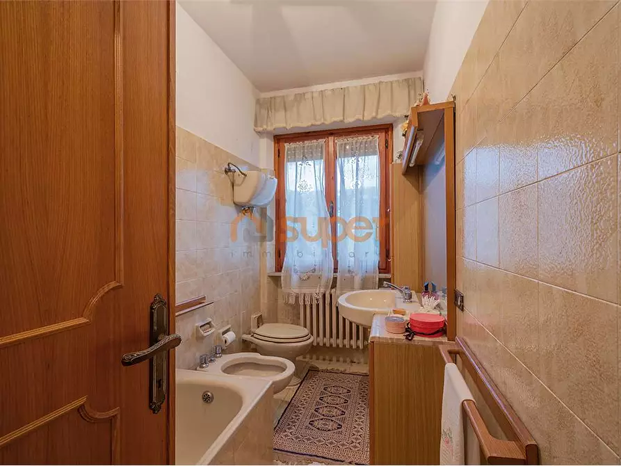 Immagine 27 di Quadrilocale in vendita  in Via Assisi a Torgiano