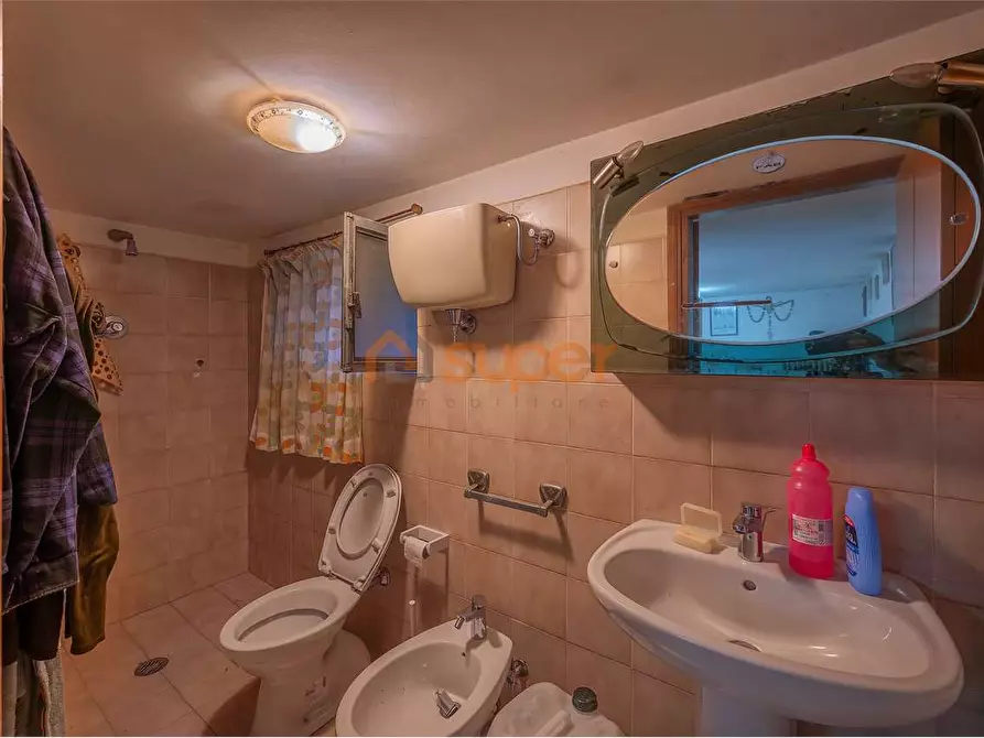 Immagine 43 di Quadrilocale in vendita  in Via Assisi a Torgiano