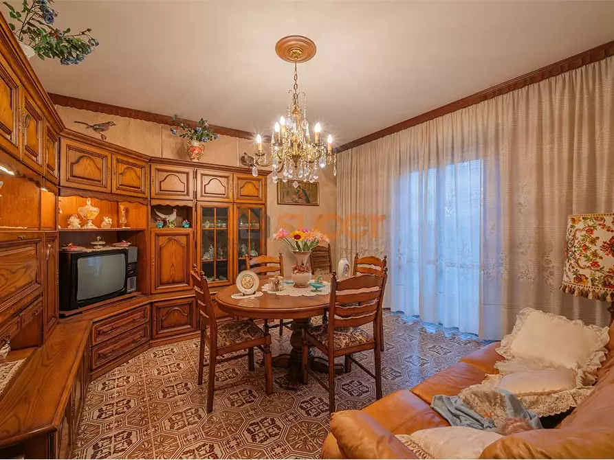 Immagine 11 di Quadrilocale in vendita  in Via Assisi a Torgiano