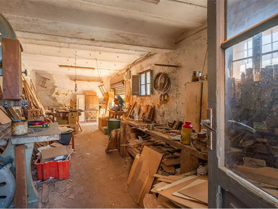 Immagine 13 di Casa indipendente in vendita  in Piazza della Costituzione a Perugia