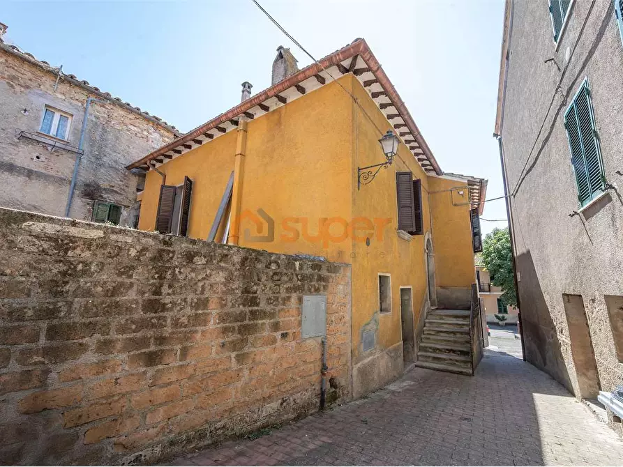 Immagine 14 di Casa indipendente in vendita  in Piazza della Costituzione a Perugia