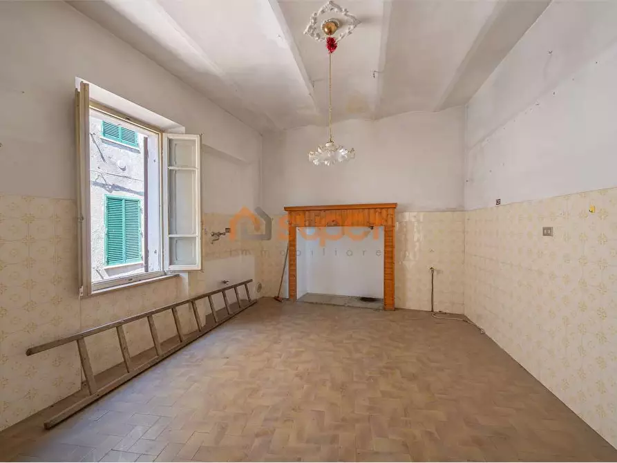 Immagine 4 di Casa indipendente in vendita  in Piazza della Costituzione a Perugia