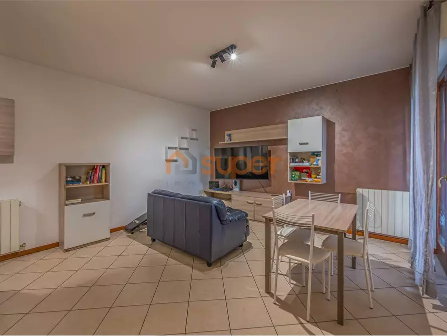 Immagine 5 di Bilocale in vendita  in Via Strozzacapponi a Perugia