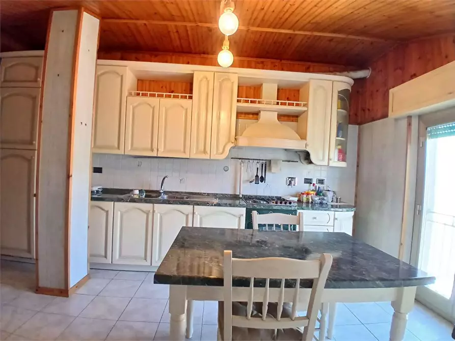 Immagine 3 di Quadrilocale in affitto  in Via Vincenzo Bellini  a Perugia