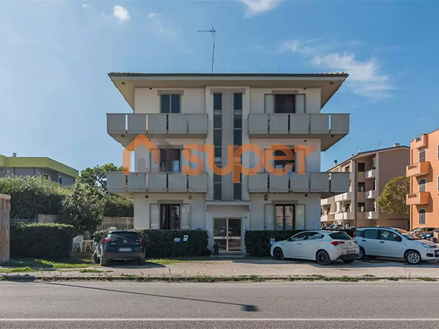 Immagine 15 di Bilocale in vendita  in Via Litoranea  a Mondolfo