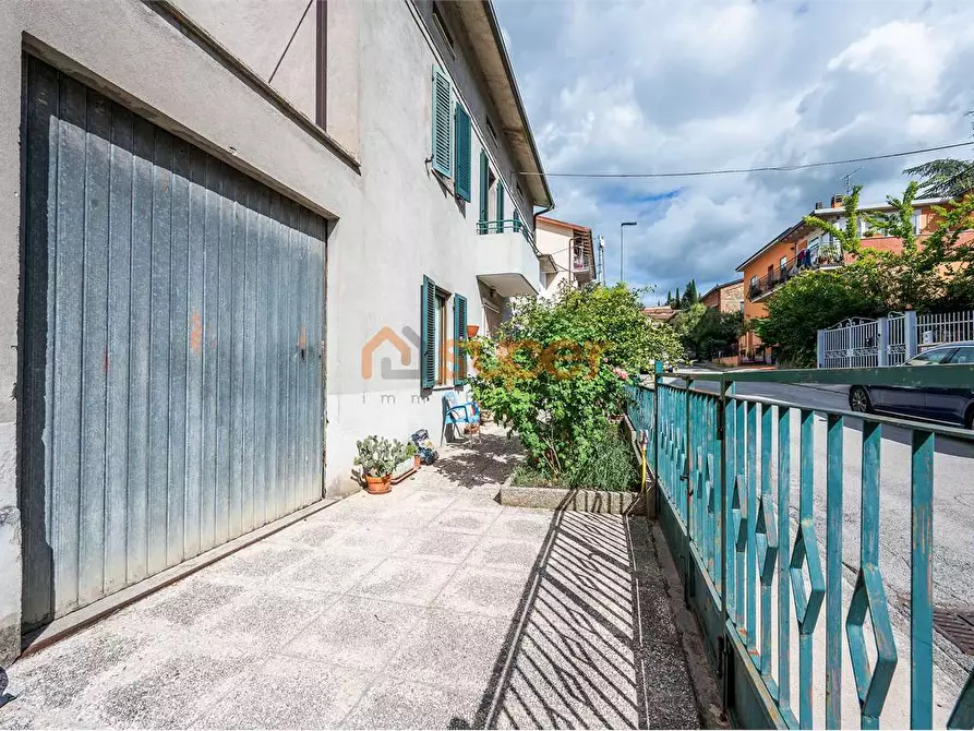 Immagine 37 di Casa indipendente in vendita  in Via del Popolo a Magione